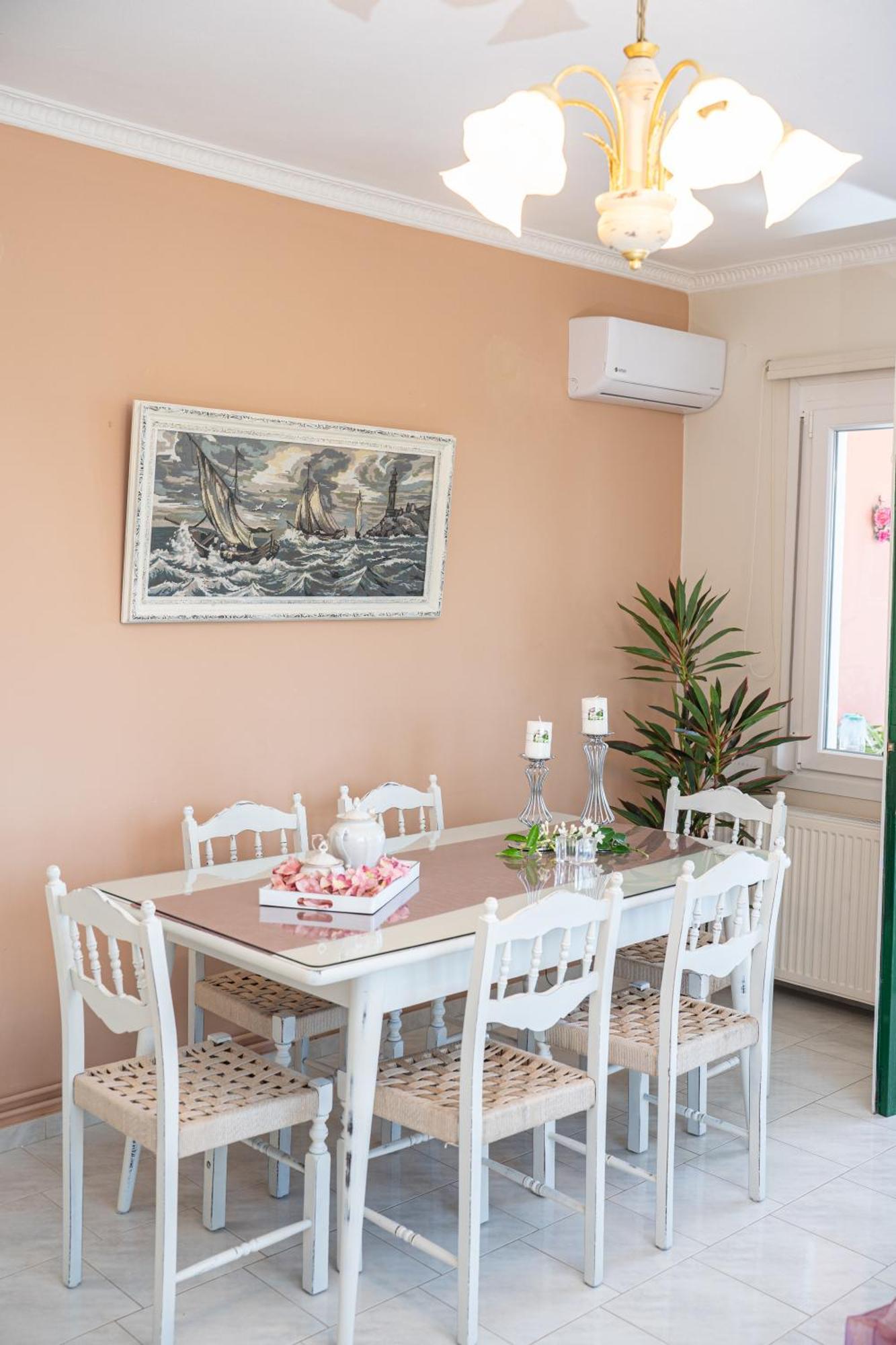 Ariadni Sea View Apartment Μηνιά Εξωτερικό φωτογραφία