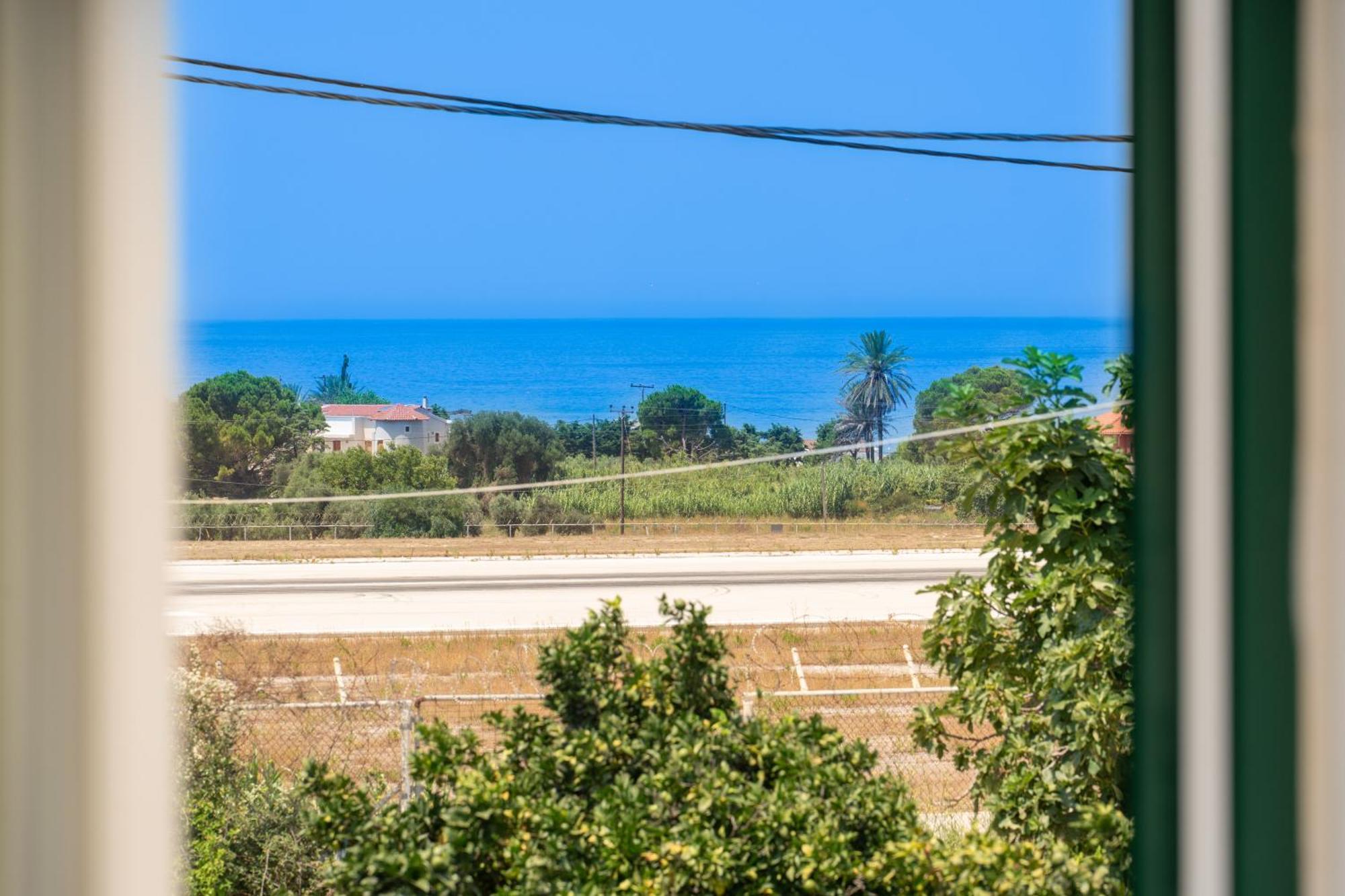 Ariadni Sea View Apartment Μηνιά Εξωτερικό φωτογραφία