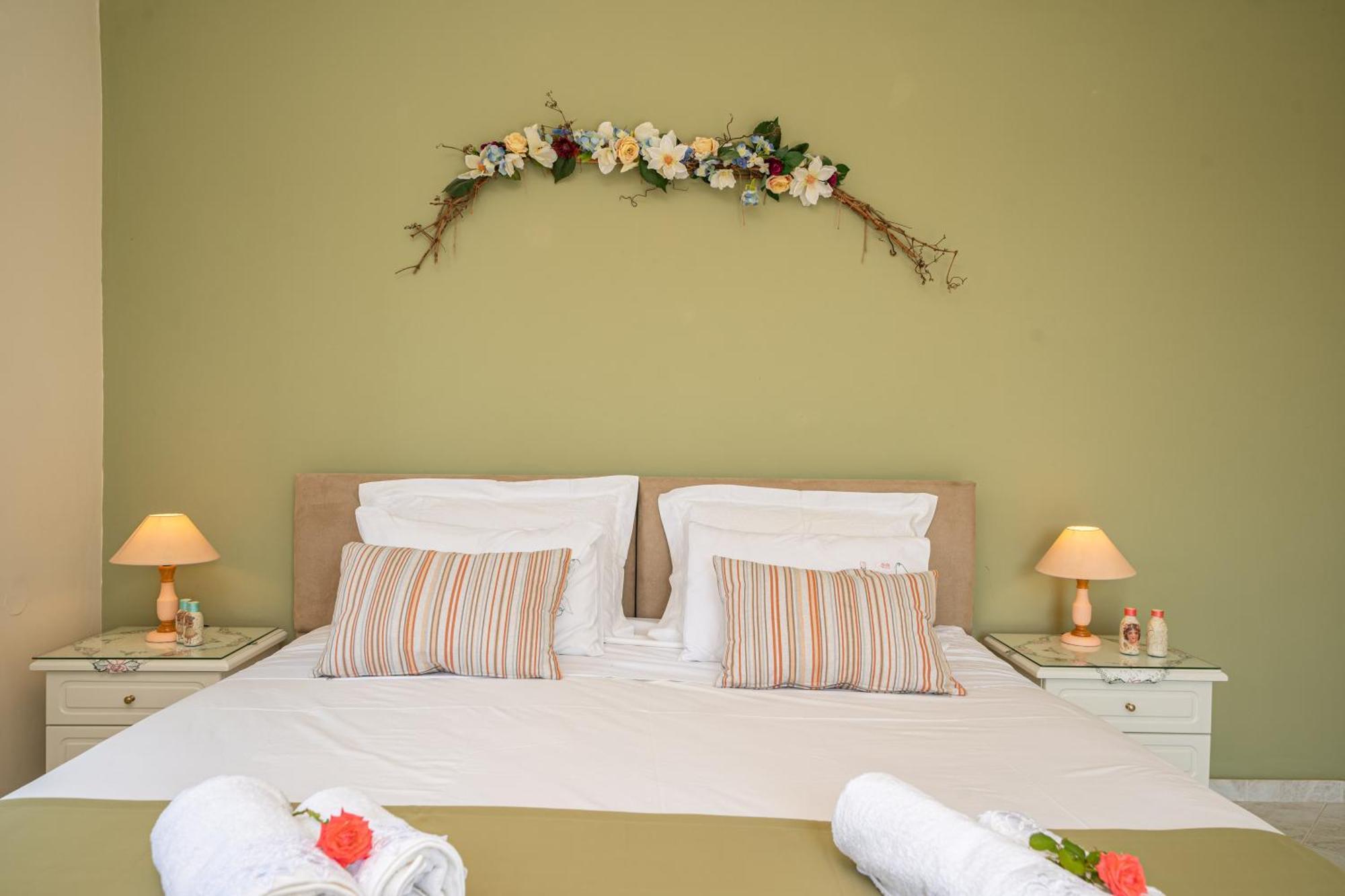 Ariadni Sea View Apartment Μηνιά Εξωτερικό φωτογραφία