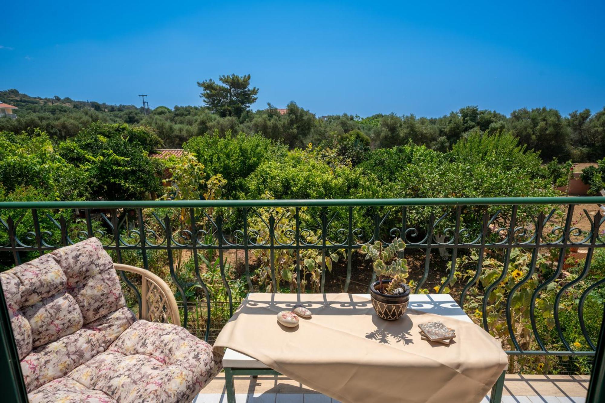 Ariadni Sea View Apartment Μηνιά Εξωτερικό φωτογραφία